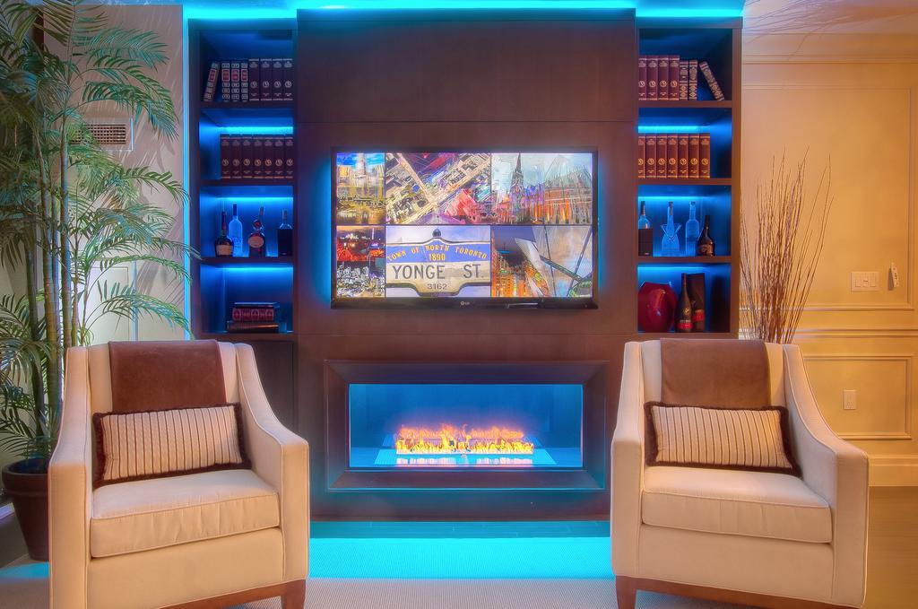 Sky Suites Yorkville Торонто Номер фото