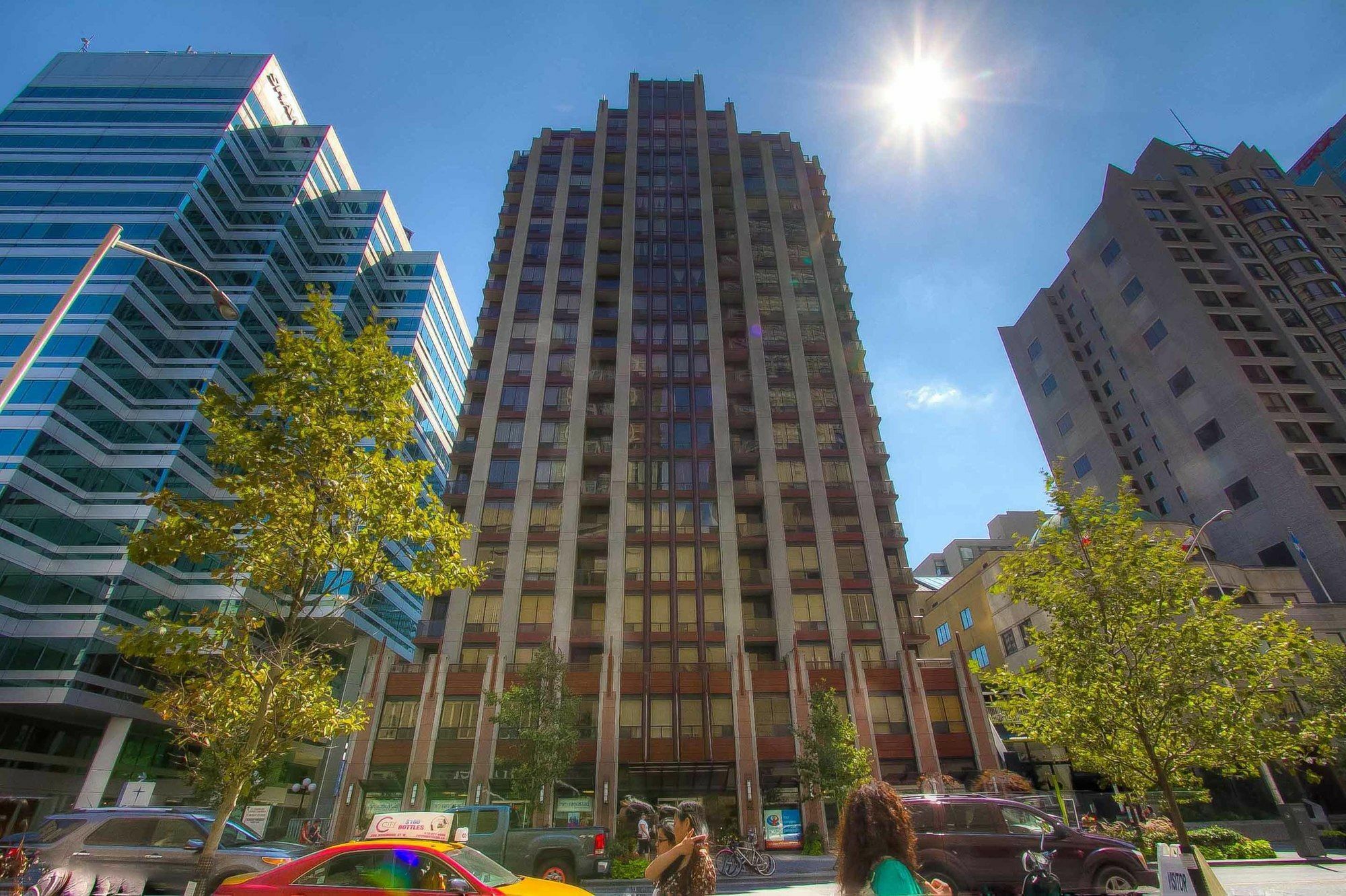 Sky Suites Yorkville Торонто Экстерьер фото