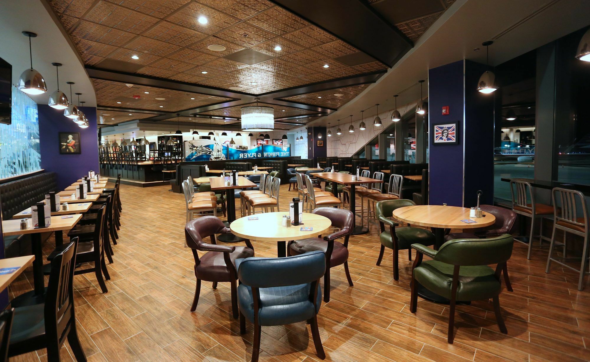 Sky Suites Yorkville Торонто Экстерьер фото